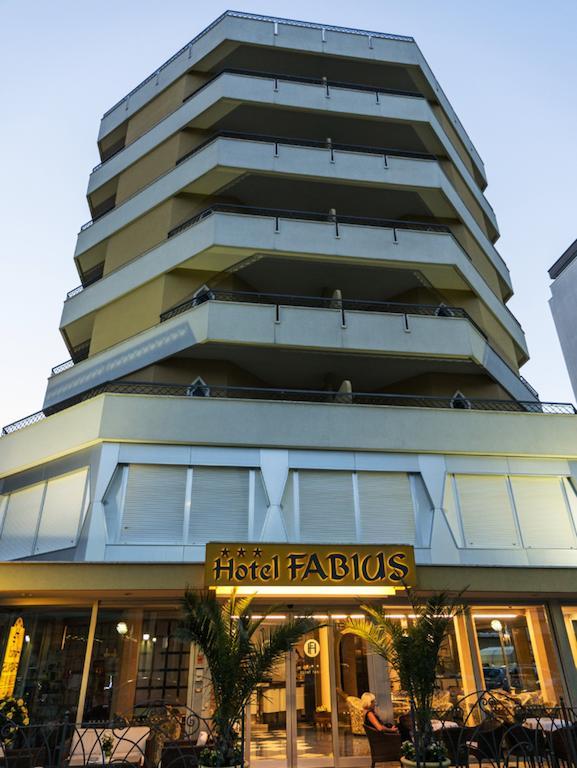 Hotel Fabius بيلاريا-إيجيا مارينا المظهر الخارجي الصورة