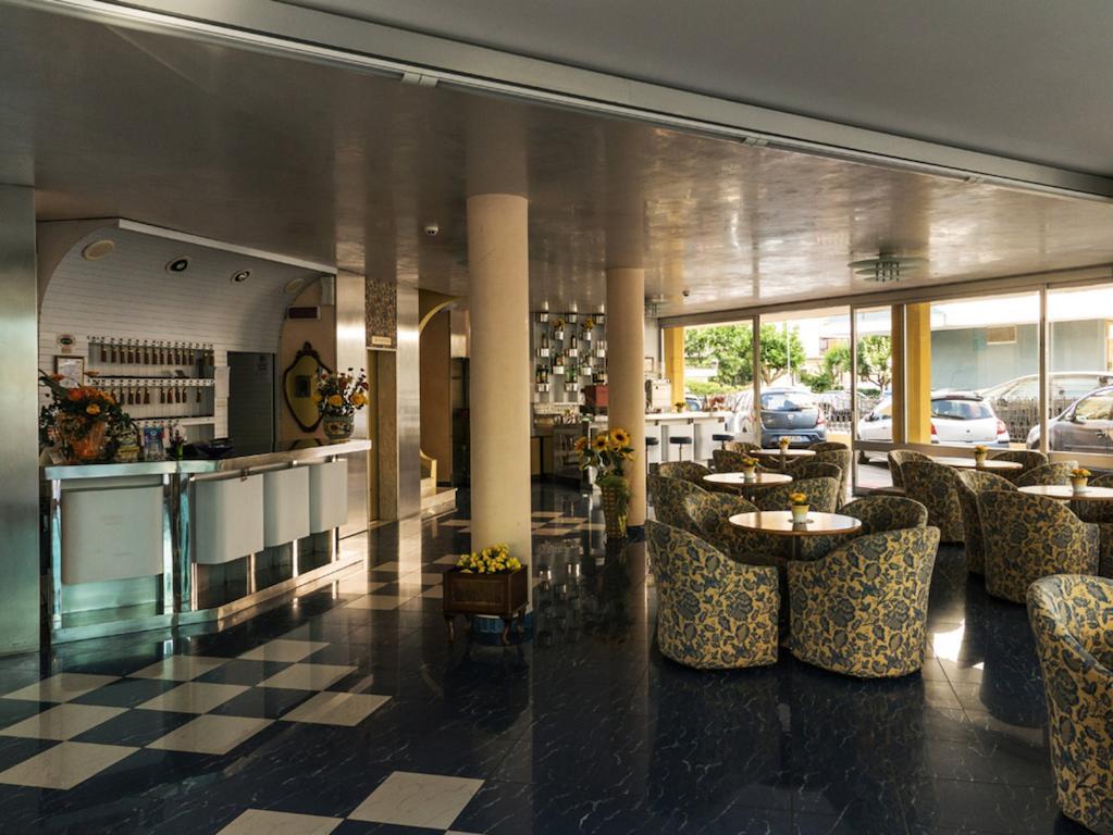 Hotel Fabius بيلاريا-إيجيا مارينا المظهر الخارجي الصورة