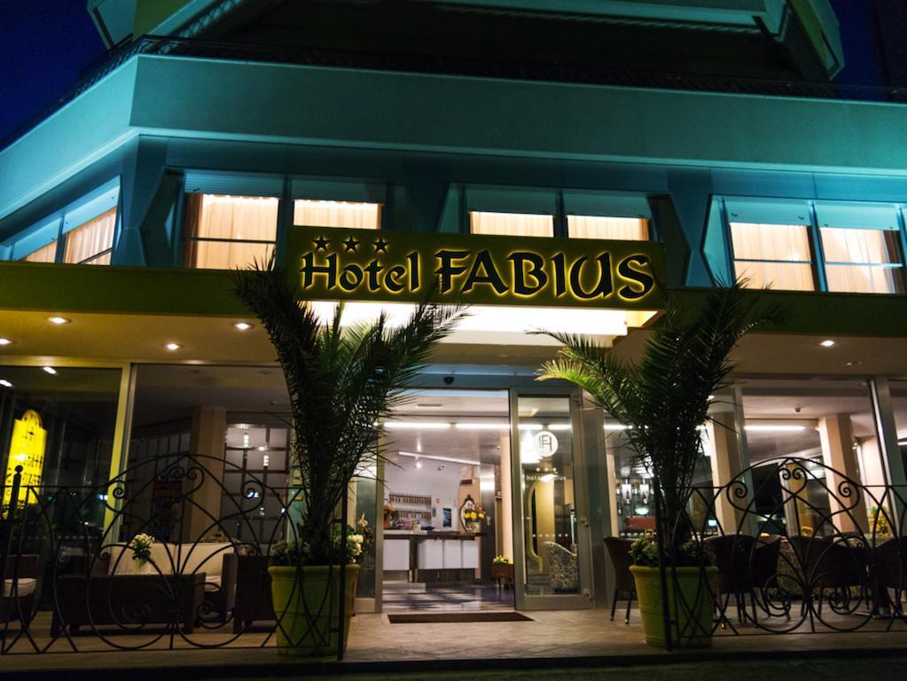 Hotel Fabius بيلاريا-إيجيا مارينا المظهر الخارجي الصورة